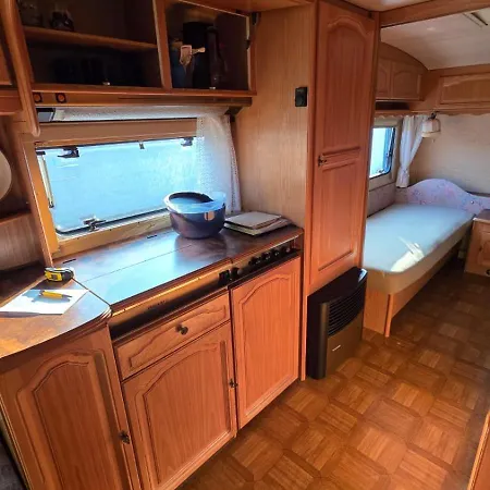 Schutzhaus Suiza * 博尔蒂根